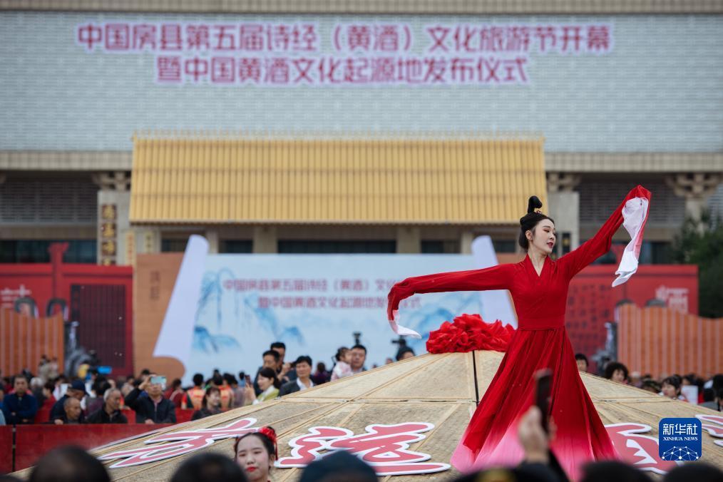 jj梭哈游戏